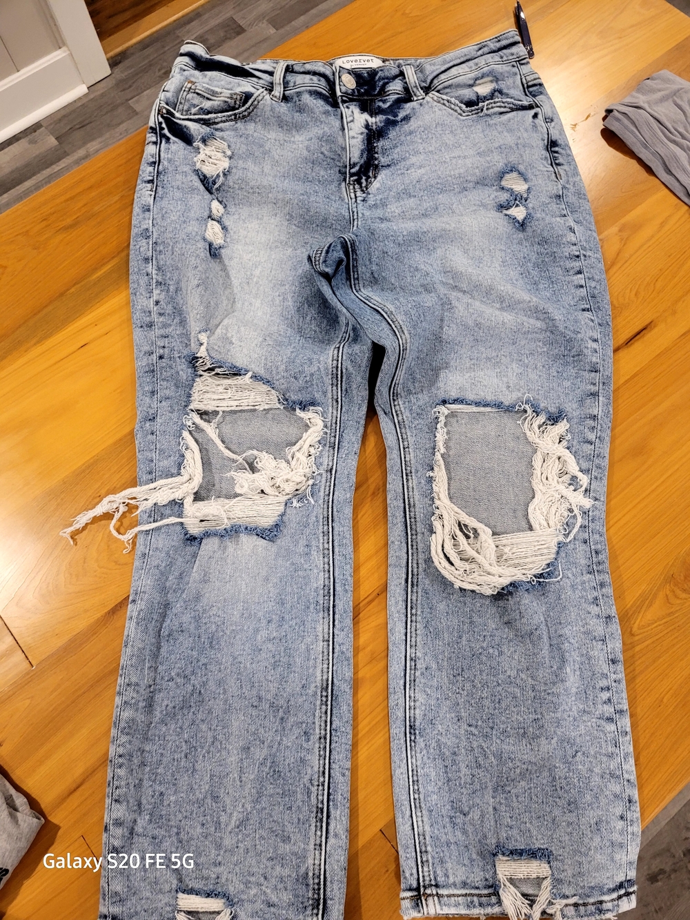 Light Blue Distressed Boyfriend Jeans - Lovervet